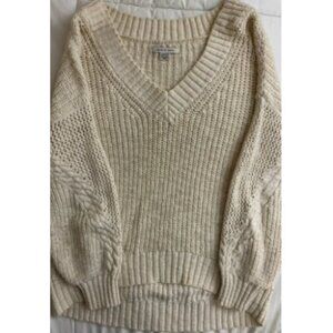 American Eagle Knit Sweater
